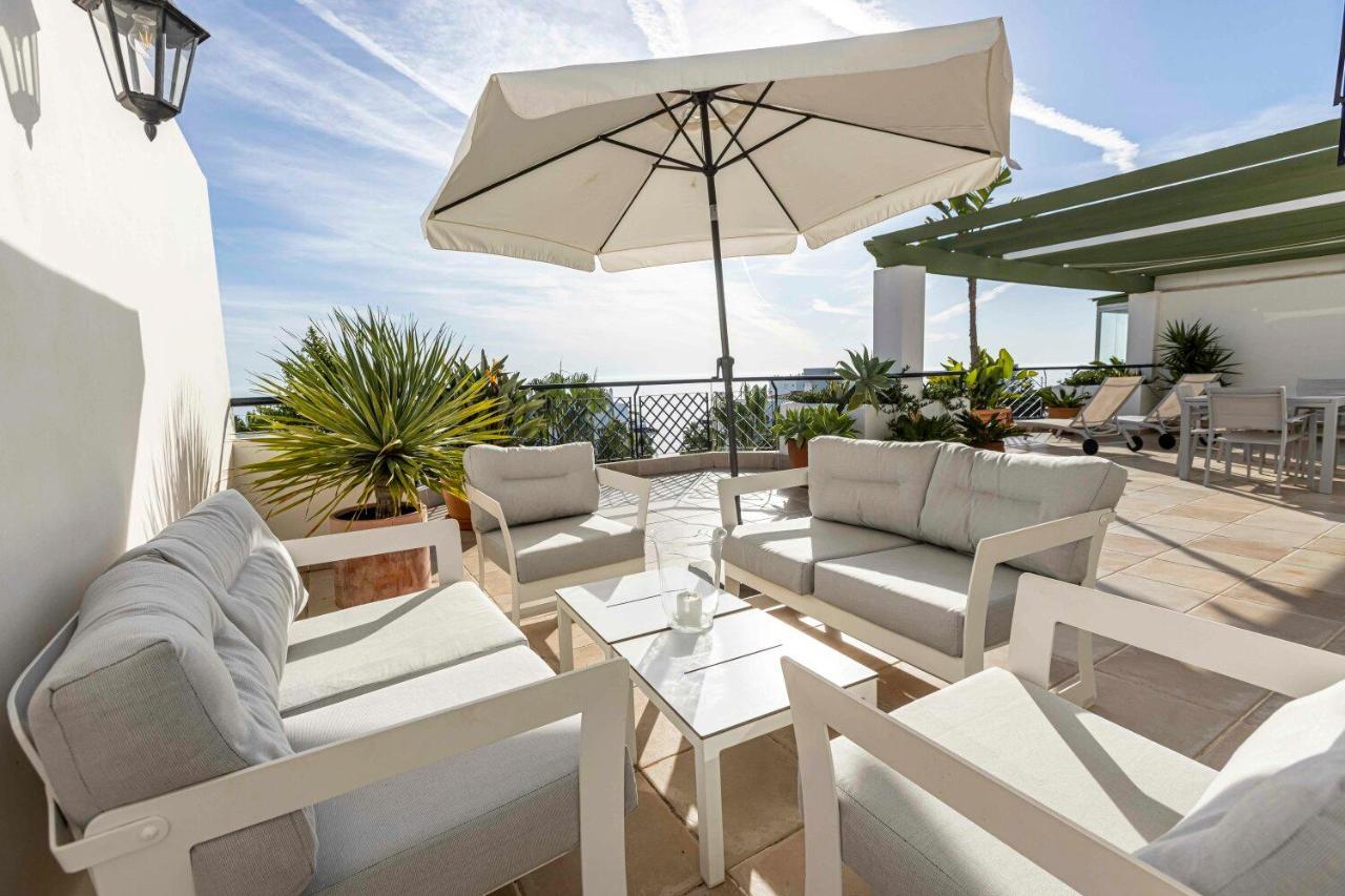 Frontline Beach Penthouse In Mi Capricho Sitio de Calahonda المظهر الخارجي الصورة